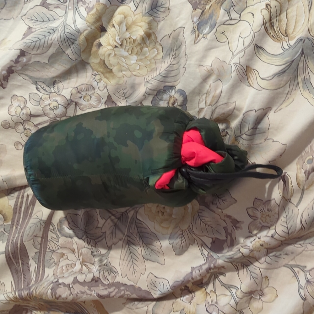 Amazon Essentials Nwot Packable Puffer - image 3